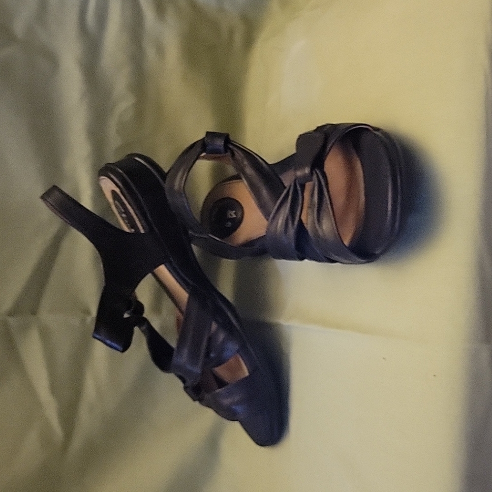 Clarks comfort sandals